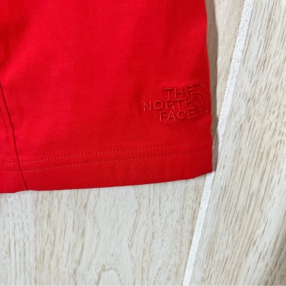 NWT The North Face Horizon Red Class V Belted Shorts Swim Trunks - Picture 6 of 6